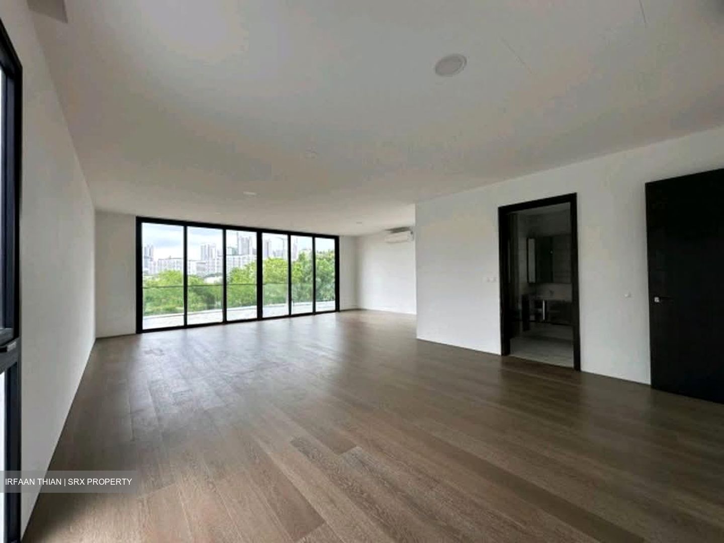Grove Avenue (D10), Semi-Detached #576793221